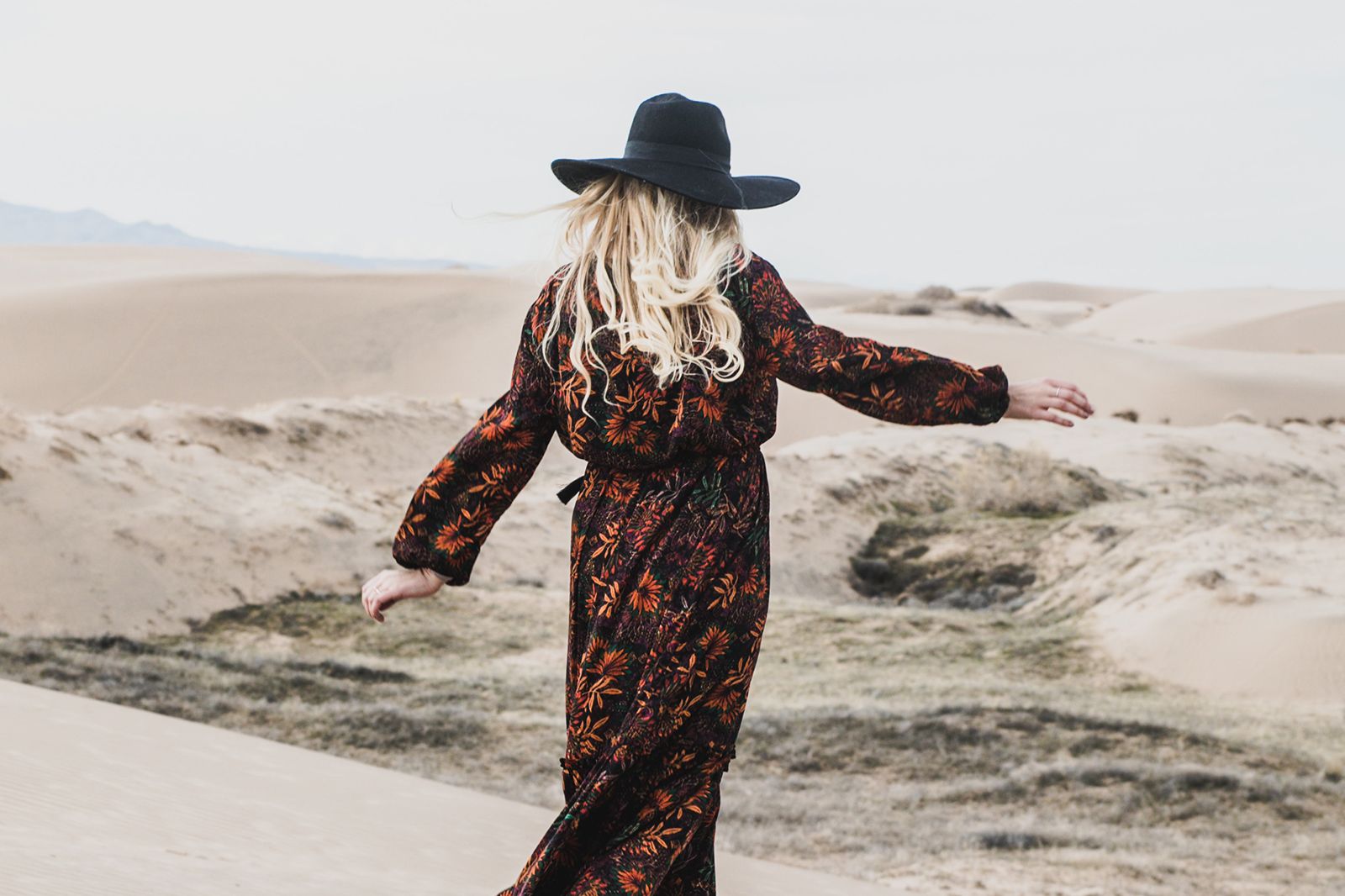 Woman Walking on Sand Woman Walking on Sand